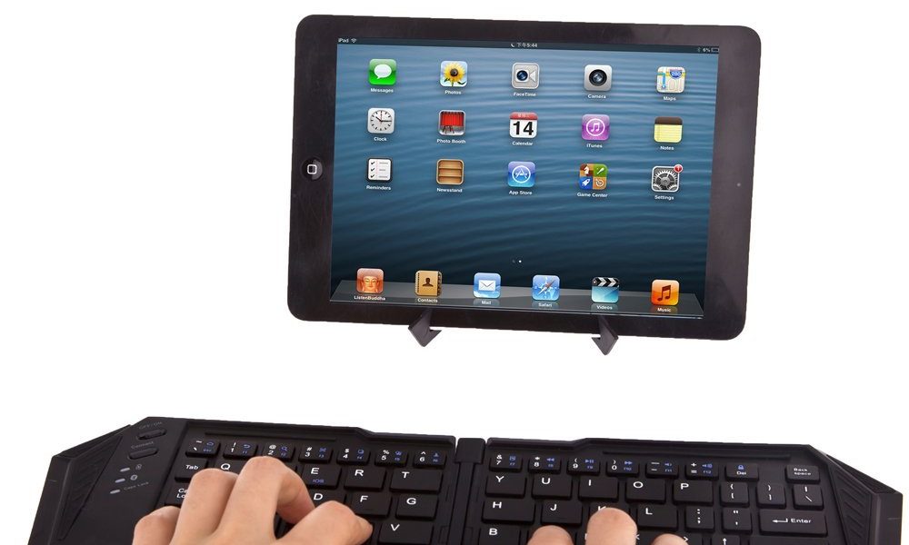 3 Folding Keyboards for Tablets & Smartphones